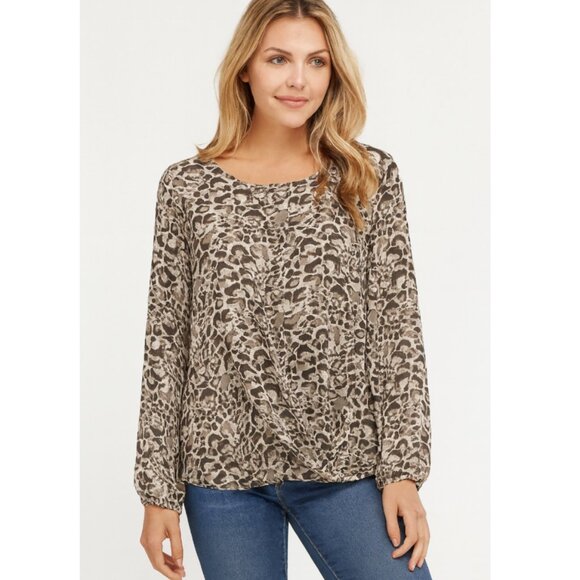 Vince Camuto Animal Print Blouse Size XS EUC - Picture 1 of 4